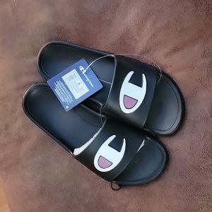 Women's Champion Slides